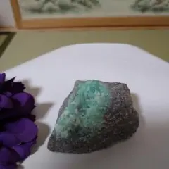 五大宝石　エメラルド原石　魔除け　①