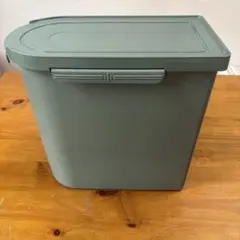 Item thumbnail for item db334d3a-6bd6-4741-a285-bd7f7ba280b3