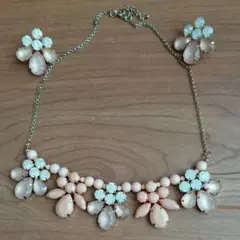 ネックレス・ピアス2点セット♥️