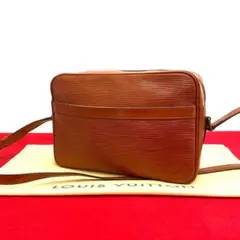 極 美品 ルイヴィトン エピ レザー ミニ ショルダーバッグ ポシェット 茶