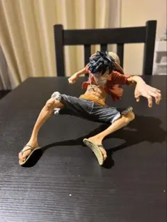 ワンピース ルフィ フィギュア