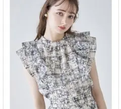 tocco closet フリルオーガンジーチェックノースリーブ