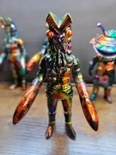 バルタン星人　ウルトラ怪獣シリーズ　ソフビ　キャンディー塗装　リペイント
