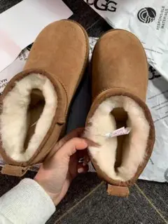 Item thumbnail for item c661f6dc-80ce-4a51-9557-640d49a01380