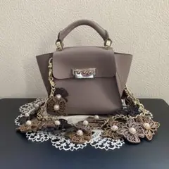 値下！即納★ZAC POSEN ベルベット チェーンクロスボディバッグ ZAC POSEN 新品 ベルベット チェーンクロスボディバッグ - メルカリ