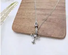 王冠 クラウンクロスネックレス シルバー
