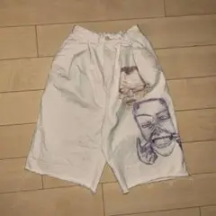 グラフィックプリント ホワイトショートパンツ　ジョーツ