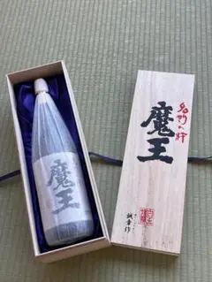 魔王　化粧箱付き Amazon.co.jp: 魔王 桐箱入(魔王印字 正規箱) 25度 1800ml 芋