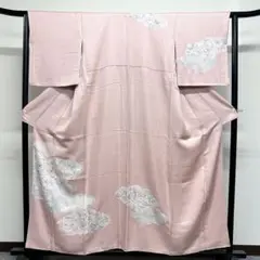 上品なピンク色に辻ヶ花が描かれた訪問着 絞り 着物