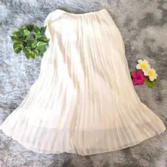 【UNTITLED】プリーツスカート(M) 美品 ふんわりシルエット 春夏コーデ