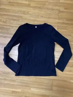 旧タイプ　ユニクロ　ロングTシャツカットソー