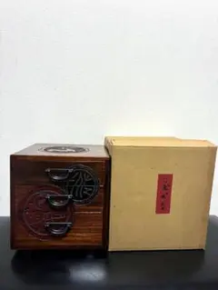Item thumbnail for item 708b10bf-de2e-4b56-963d-360d40b85e41