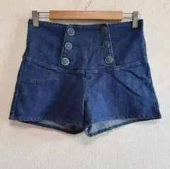 送料込み　新品未使用　デニム　ショートパンツ