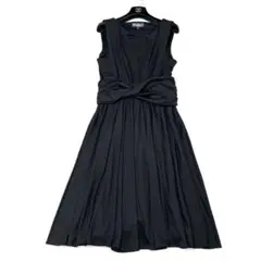 極美品✨ フェラガモ　ロングワンピース　48　大きいサイズ　フレア　上品　黒