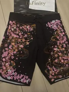 Infinity インフィニティ　ステージショーツ　サーフパンツ30インチ