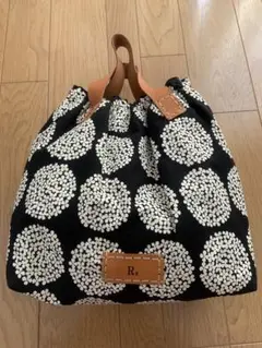 Instagramで人気の作家様　バッグ　ハンドメイド作家様
