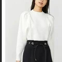美品♡ TONAL タックスリーブストレッチニット