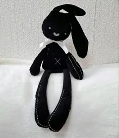うさぎ　ぬいぐるみ　ブラック