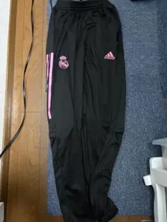 adidas レアル・マドリード パンツ 黒/ピンク