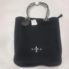 【新品タグ付き】HERG1 （エルグワン）ブラック ハンドバッグ 新品タグ付き】HERG1 （エルグワン）ブラック ハンドバッグ