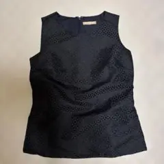 BANANA REPUBLIC ブラック ノースリーブ