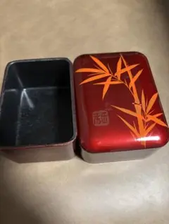 赤い竹デザインの収納ボックス小