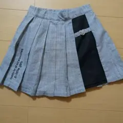 ピンクラテ　チェック柄スカート　パンツ　 ハート型バックル付き