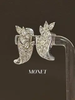 MONET モネ リーフ クリスタル イヤリング