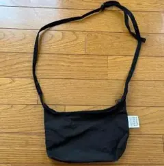ブラック サコッシュ バッグ