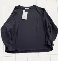 新品　タグ付き　可愛いスタイルロングTシャツ