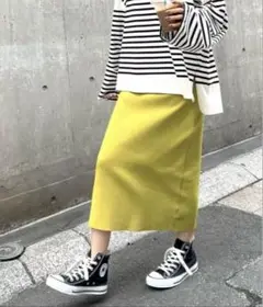 スーパーストレッチナロースカート