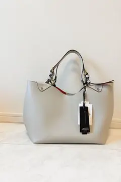 ✨新品未使用✨ GIANNI CHIARINI ジャンニキアリーニ 本革バッグ