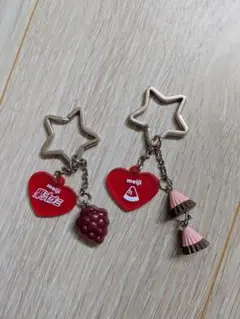 1番くじ meiji 果汁グミ＆アポロチョコ キーホルダー 2個セット