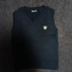 COMME CA ISM 黒 Vネック ベスト