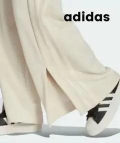 Item thumbnail for item b6ff8e2b-0021-4c8a-b4d4-304325476228