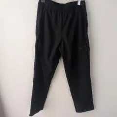 Nike ブラック ストレートパンツ size M