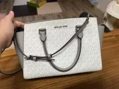 マイケルコースのバッグ