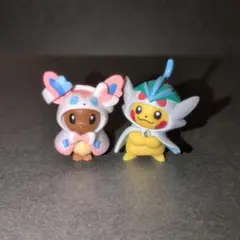 ポンチョを着たピカチュウ ポンチョを着たイーブイ ポケセン ガチャガチャ
