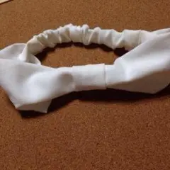 ホワイトリボンヘアバンド