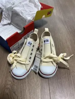 【新品未使用】ALL STAR キッズシューズ 17.0cm オフホワイト