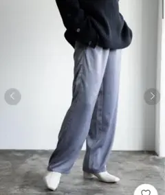 ローリーズファーム　サテンパンツ