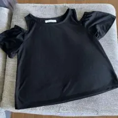 《AZUL By MOUSSY》黒トップス