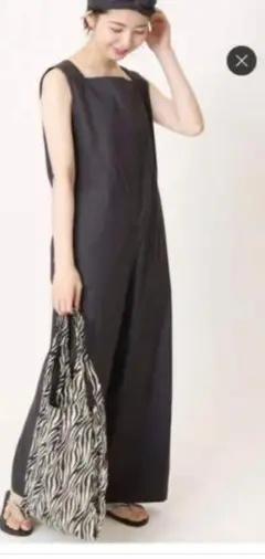 Simplicite シンプリシティエ　オールインワン　サロペット