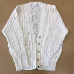カーディガン　白