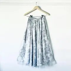 【早い者勝ち・未使用級】アーバンリサーチアイテムズ 花柄ロングスカート 白 秋服