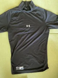Under Armour ブラック アンダーシャツ ハイネック