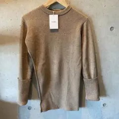 クラネ サイドスリットニット