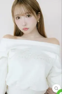 新品タグ付き♡ミストレアス♡ロゴスウェット♡アイボリー