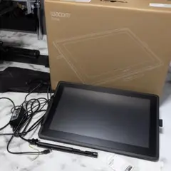 【美品】Wacom Cintiq 22 FHD＋Pro Pen 2＋替芯5本＋箱