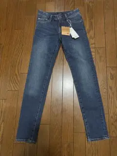 フリーズマート スキニー